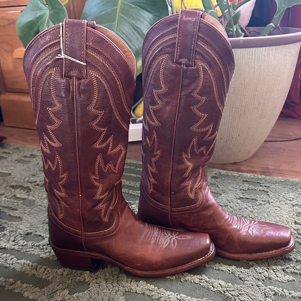 Justin Boots Brown Leather Cowboy Boots